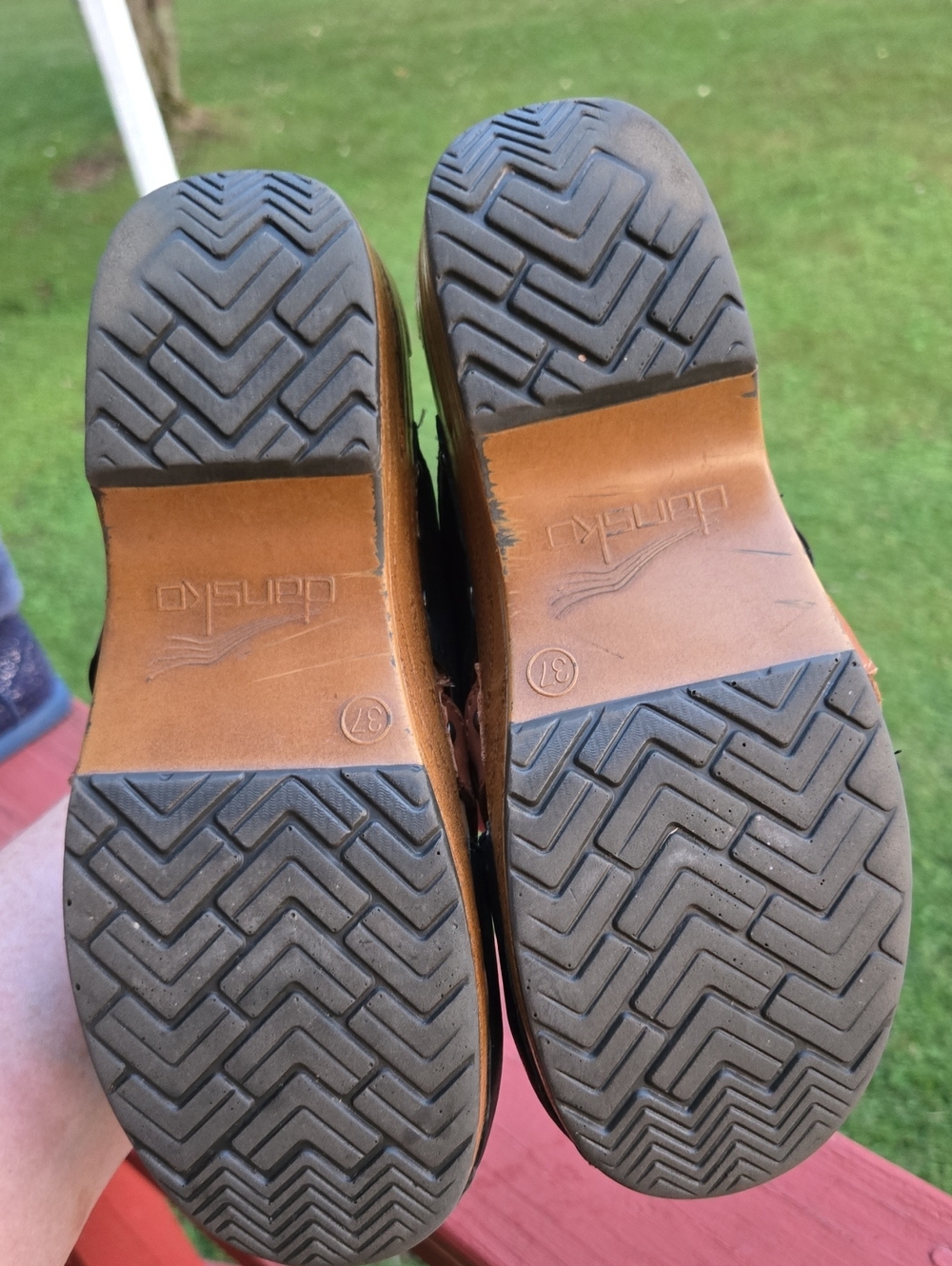 Dansko Wmn Black Leather Slip-On Clogs with Tan Braided Strap Metal Accent Sz 37 - Picture 7 of 7